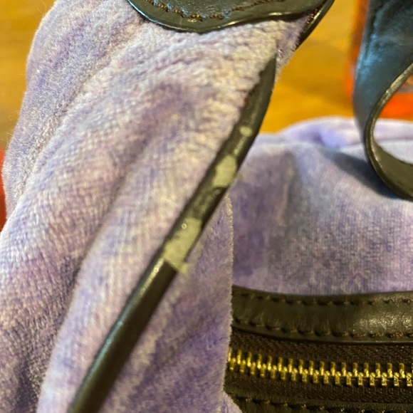 Juicy Couture vintage purple velvet hobo satchel yummy! - Picture 15 of 16